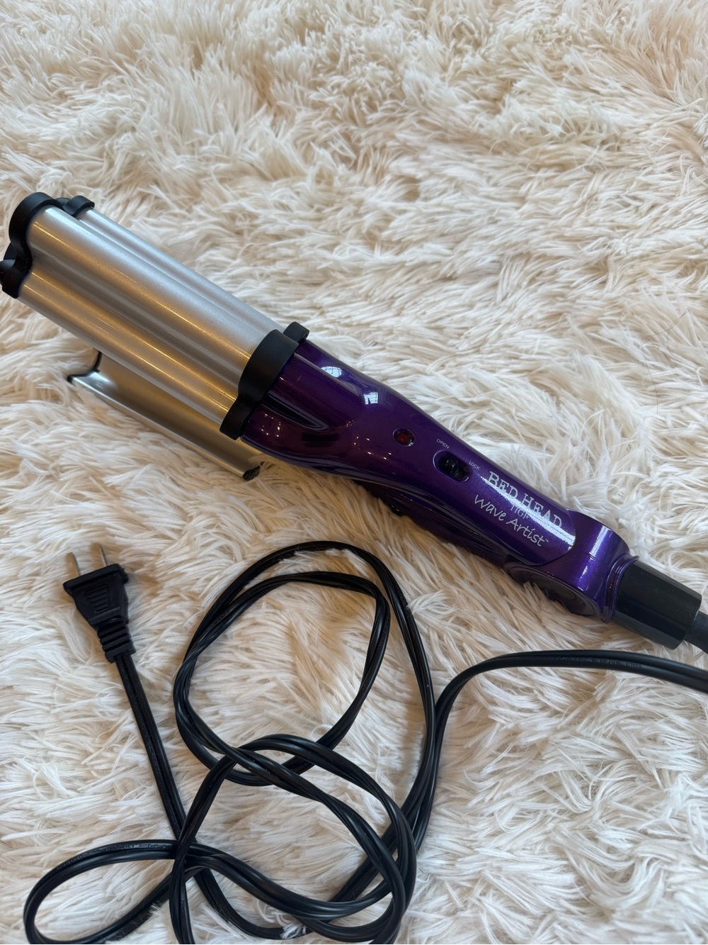 Bed Head Wave Artist Beach Wave Curling Iron